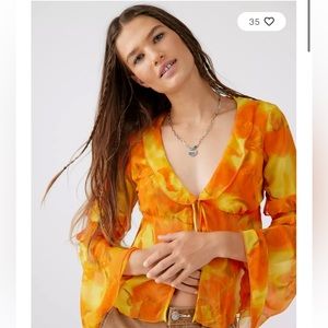 UO Janet Split Hem Blouse - new with tags